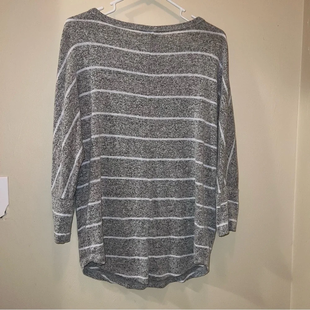 Mix by 41 Hawthorne 3/4 Cuffed Sleeve Sweater